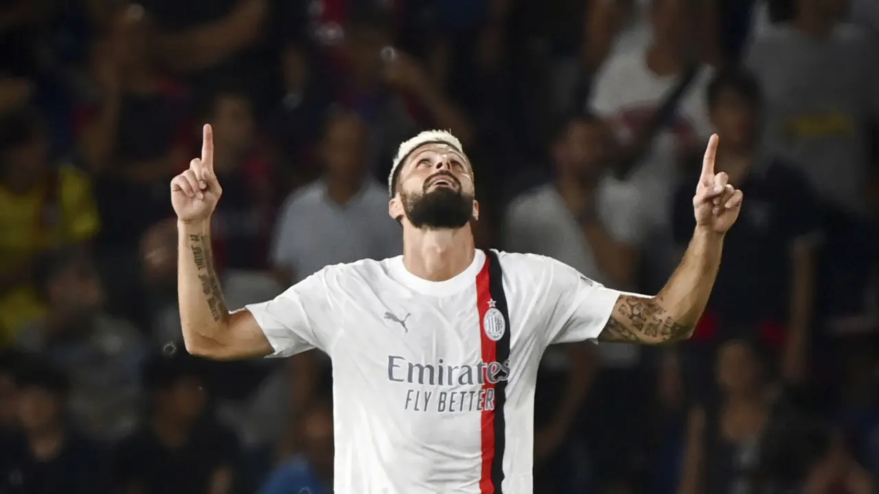 Foto: AC Milan Sikat Bologna, Pemain keturunan Indonesia Tijjani Reijnders Beri Kontribusi Nyata
