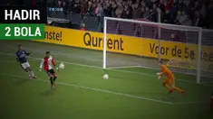 Berita video momen PSV gagal mencetak gol ke gawang Feyenoord setelah bola ke-2 tiba-tiba masuk ke dalam lapangan dalam laga Liga Belanda Eredivisie 2018-2019.
