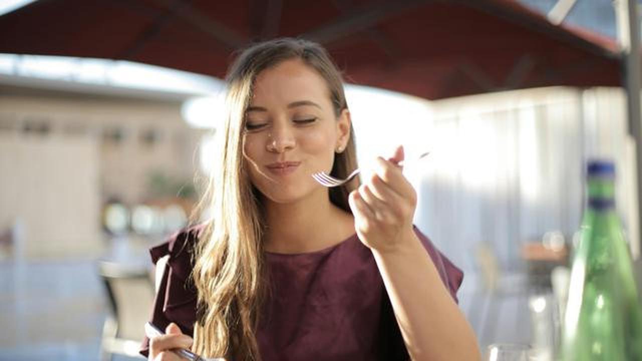 7 Kebiasaan Sehat Setelah Makan untuk Menunjang Diet