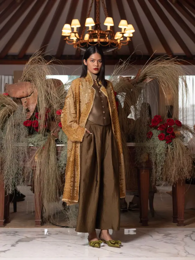 Intip Koleksi One-Off Eid 2024 dari SAPTO DJOJOKARTIKO