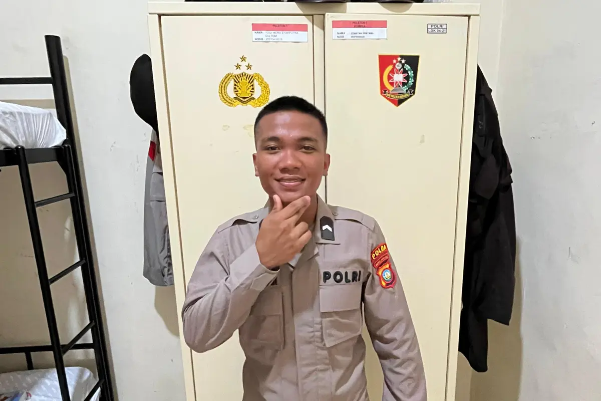 Seorang polisi muda bernama Natanael Simanungkalit tewas di barak Polda Kepri. (Liputan6.com/Ajang)