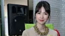 Tak hanya wajah yang cantik, Laura Basuki juga punya hidung mancung yang alami. (Adrian Putra/Bintang.com)