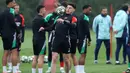 Diprediksi pertandingan Real Madrid melawan Arsenal bakal berlangsung sengit dan menarik. (Adrian Dennis/AFP)