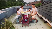 Ben Joshua Piknik di Rumah Bersama Keluarganya. (dok.Instagram @benjoshua_r/https://www.instagram.com/p/B-PDAGQnAwT/Henry)