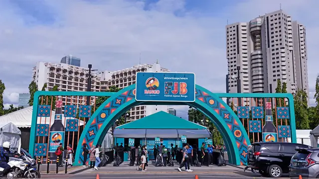 Festival Jajanan Bango digelar di Plaza Timur, GBK Senayan, Jakarta, Jumat (28/10)