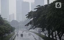 Hujan Guyur Jakarta Siang Hari, BMKG Jelaskan Pemicu Utamanya