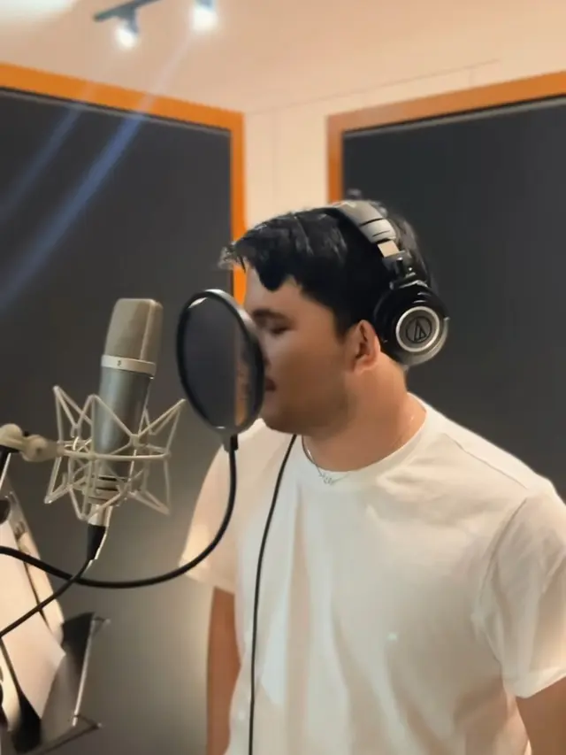 Aaliyah Massaid dan Thariq Buat Lagu