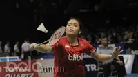 Tunggal putri Indonesia, Gregoria Mariska Tunjung, mengalahkan pemain China, Chen Yufei, dalam pertandingan ketat tiga gim 17-21, 21-19, 21-19, di Jakarta Convention Center, Selasa (13/6/2017). (Bola.com/M Iqbal Ichsan)