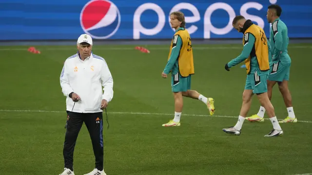Intip Benzema Cs Latihan Jelang Hadapi Shakhtar Donetsk