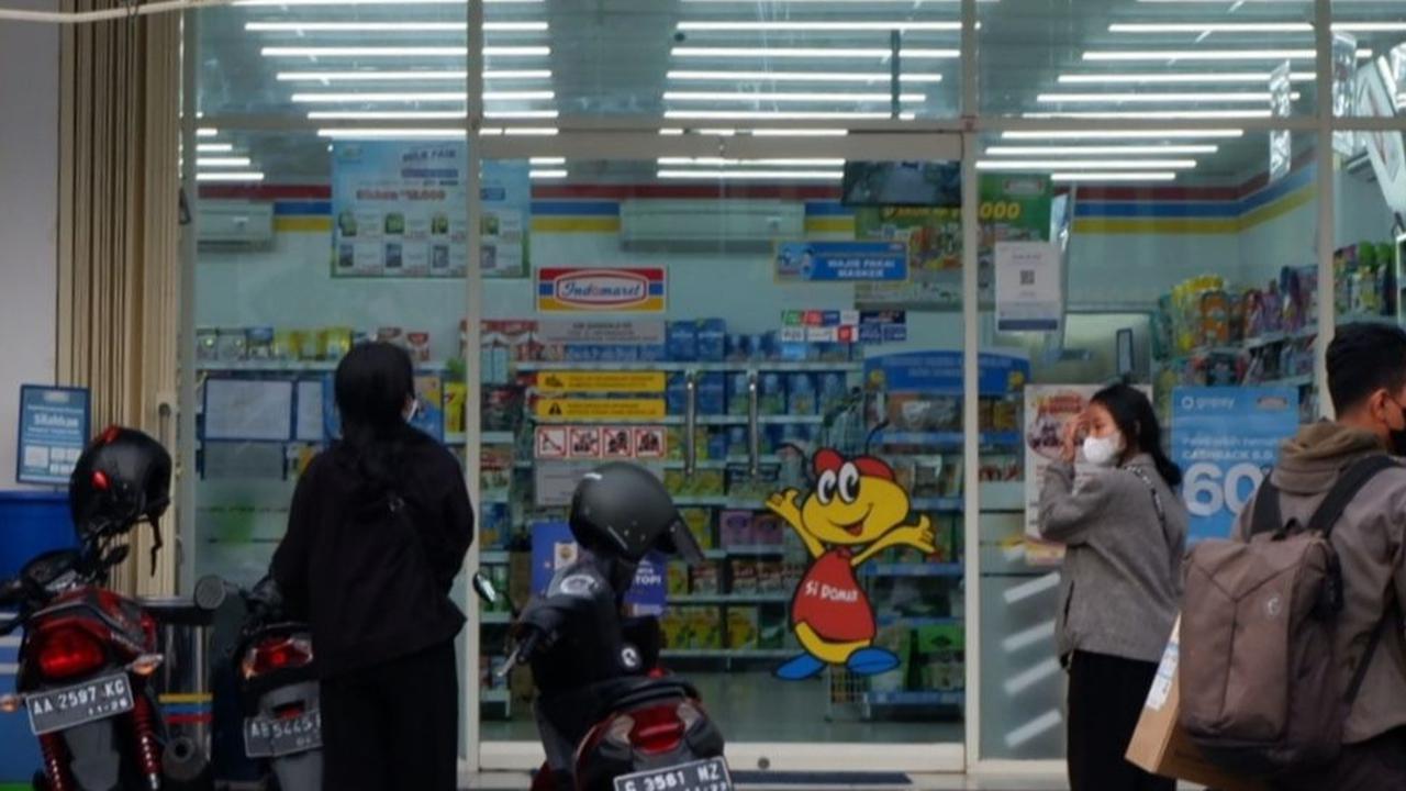 Potret Gerai Indomaret Pertama Tahun 1988, Ternyata Karyawannya juga Dulu Dijadikan 'Intel