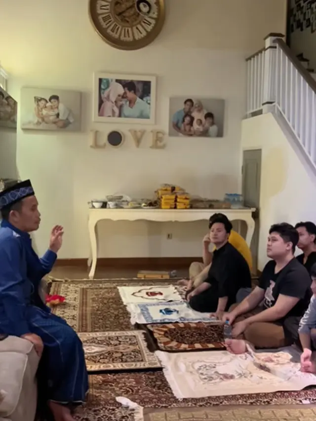 6 Potret Bukber di Rumah Fairuz A Rafiq, Rutin Setiap Tahun pada Malam 27 Ramadan