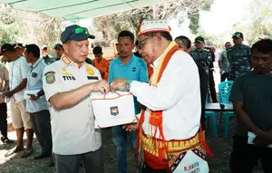 Mendagri Beri Tali Asih Rp 15 Juta Korban Gempa NTT