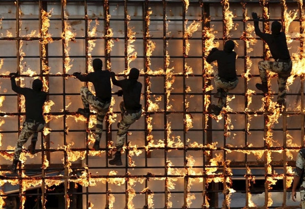 Aksi latihan pengamanan militer Arab Saudi jelang puncak haji