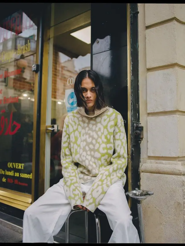 Tampil di Paris Fashion Week, Ini 6 Potret OOTD Rizal Rama yang Modis