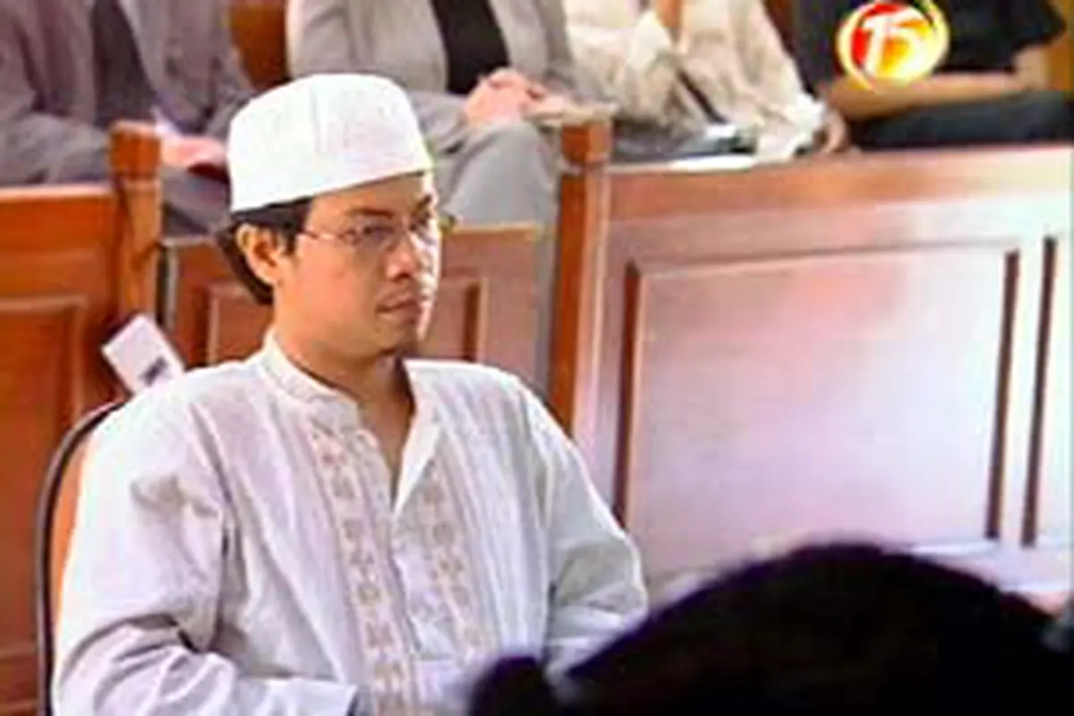 110805cBomKuningan.jpg