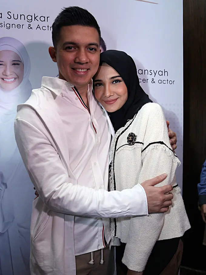 [Bintang] Zaskia Sungkar dan Irwansyah