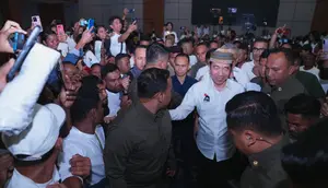 Arahan Jokowi ke Kader PSI: Jangan Dikit-dikit ke Solo