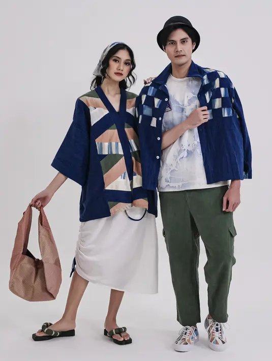 Kemudian IMAJI Studio dengan koleksi bertema Daur dilengkapi footwear dari WattTheWalk dan tas dari GUI.