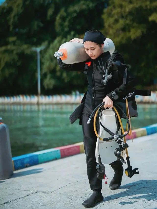 Prilly Latuconsina Rayakan Semua Versi Dirinya Pada Hari Kartini (Instagram/@prillylatuconsina96)