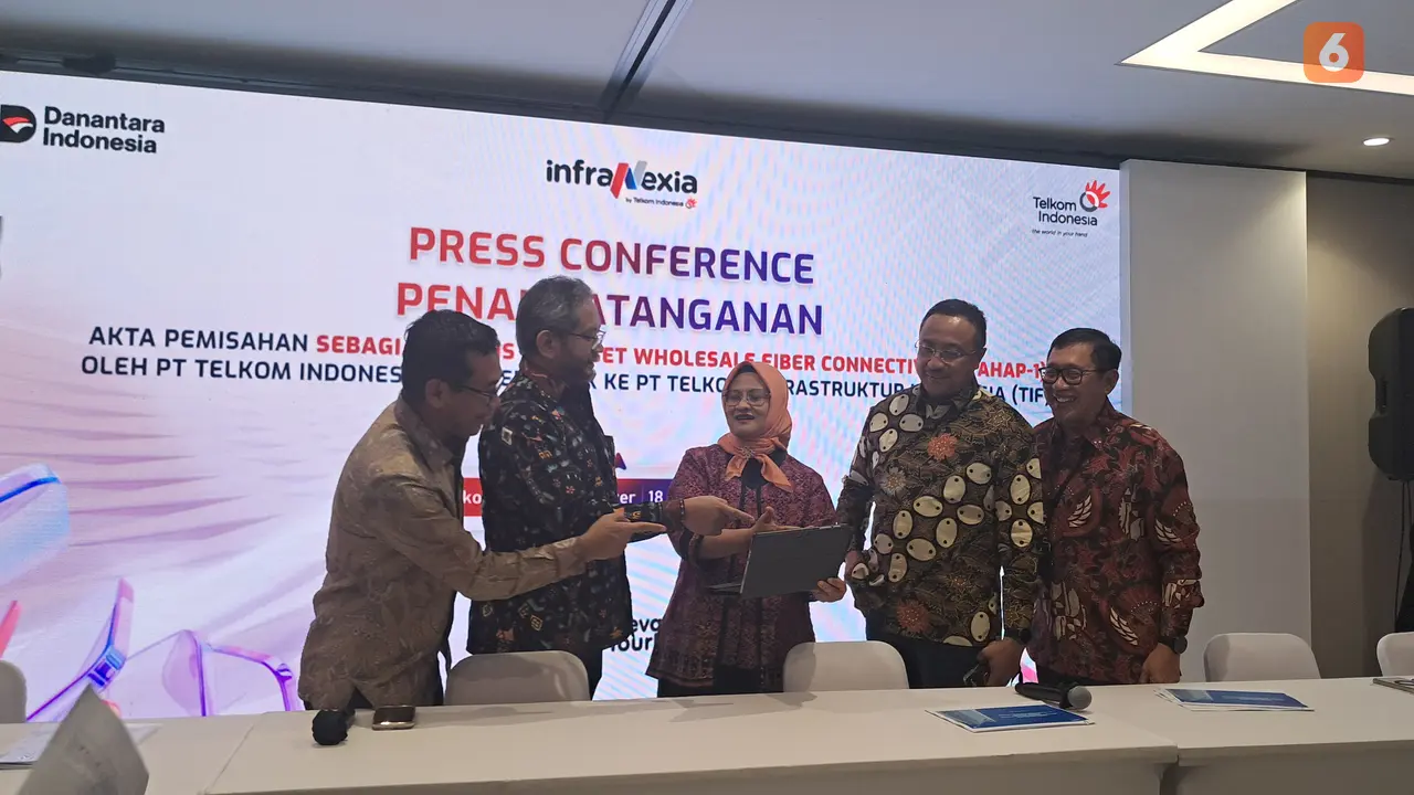 PT Telkom Indonesia (Persero) Tbk tanda tangani akta pemisahan