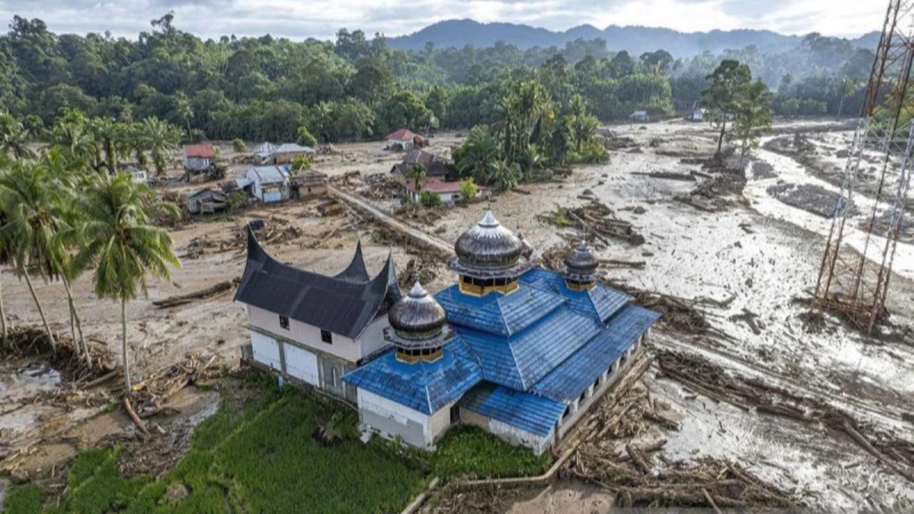 Update Banjir dan Longsor di Sumbar: 129 Orang Tewas, 86 Lainnya Masih Pencarian