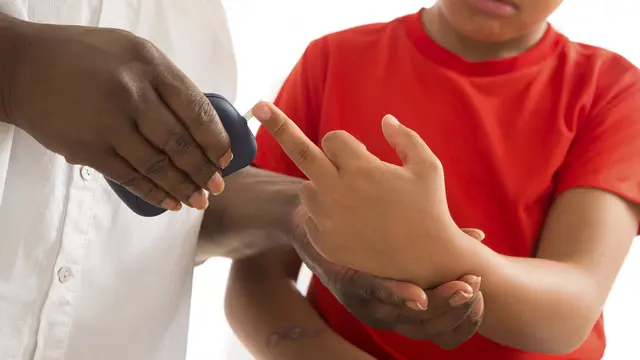 Gejala Klasik Diabetes Mellitus pada Anak (JPC PROD/Shutterstock)