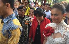 Agnes Monica & Yenny Wahid peringati Hari Perdamaian di Balai Kota
