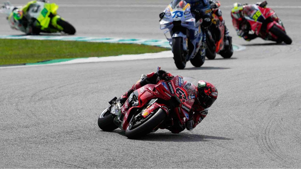 FOTO: Bagnaia Perkasa di Sepang, Dominasi Ducati Kian Tak Terbendung