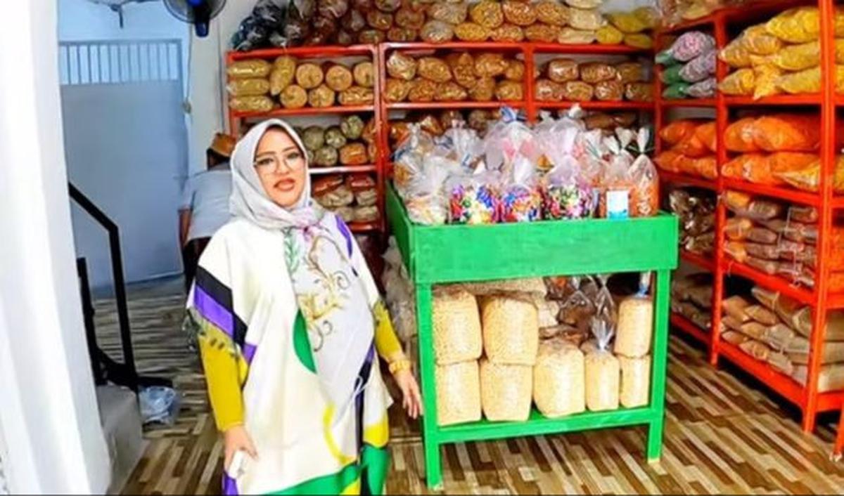 Pabrik tersebut dikatakan dibangun di salah satu desa terpencil yang dekat dengan area perkebunan.