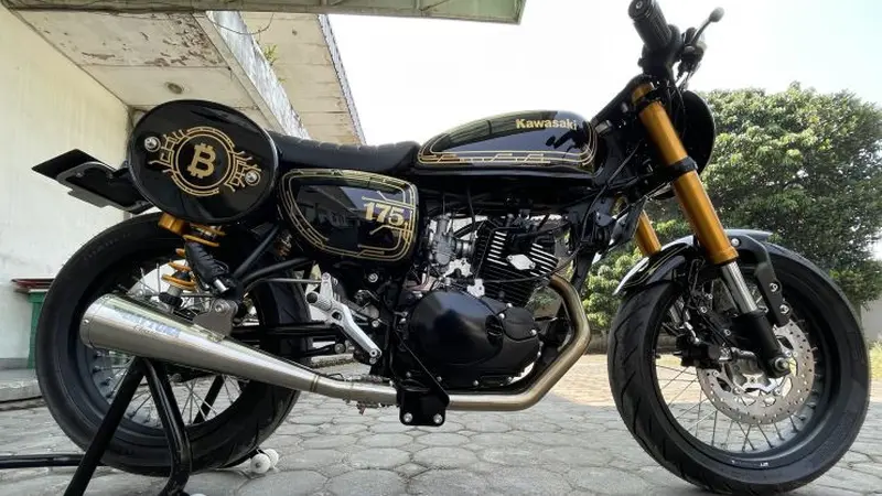 Kawasaki W175 Dimodifikasi dengan Konsep Bitcoin (Ist)