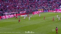 Berita video aksi gol Joshua Kimmich bek kanan Bayern Munich dengan gol jeniusnya di Bundesliga. This video presented by Ballball.