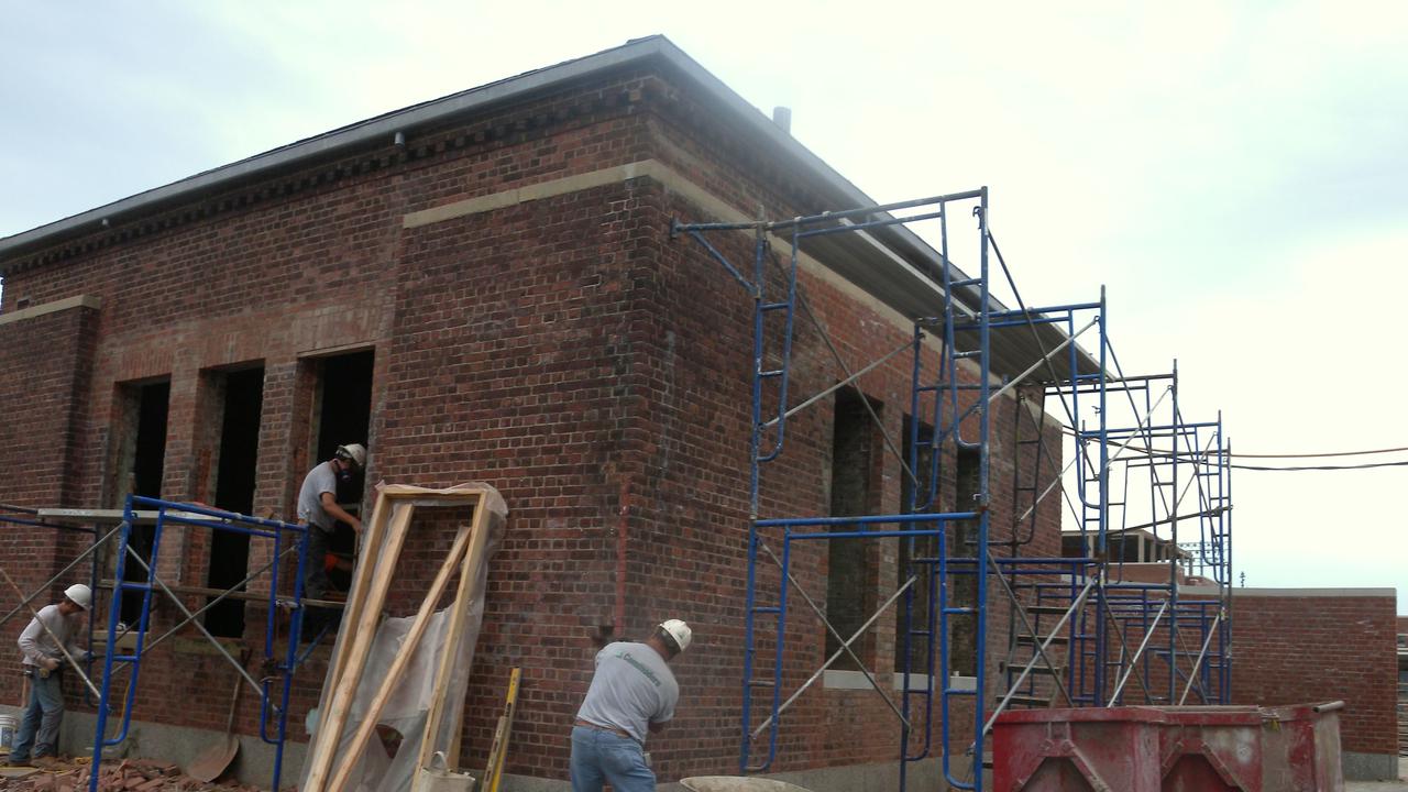 Jurus Renovasi Rumah Minim Biaya (Bag 2)