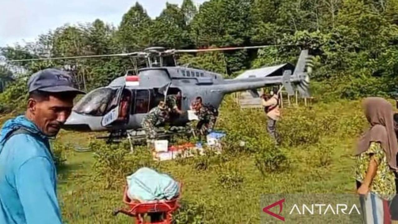 Pemerintah Pusat Kirim Bantuan Logistik ke Sikundo Aceh Barat via Helikopter