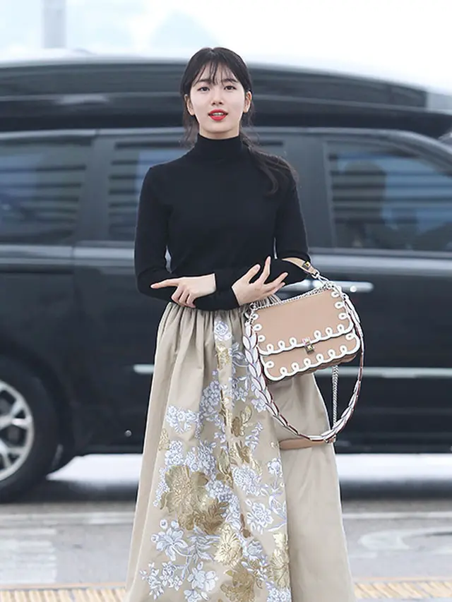 [Bintang] Pesona Airport Fashion Park Shin Hye dan 2 Aktris Korea yang Memikat Hati