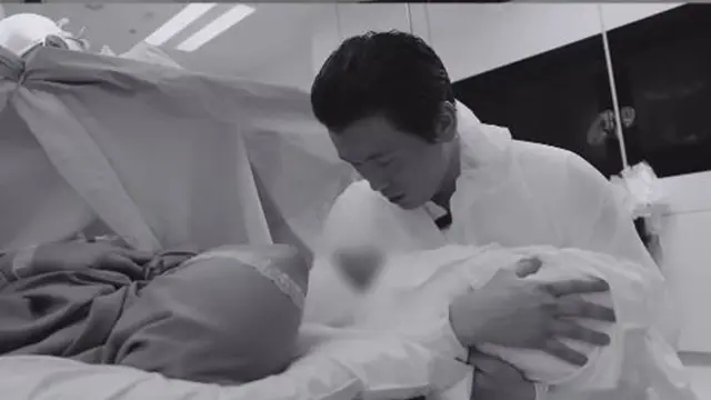 Ditemani Reino Barack, 7 Momen Syahrini Melahirkan Anak Pertama di Singapura