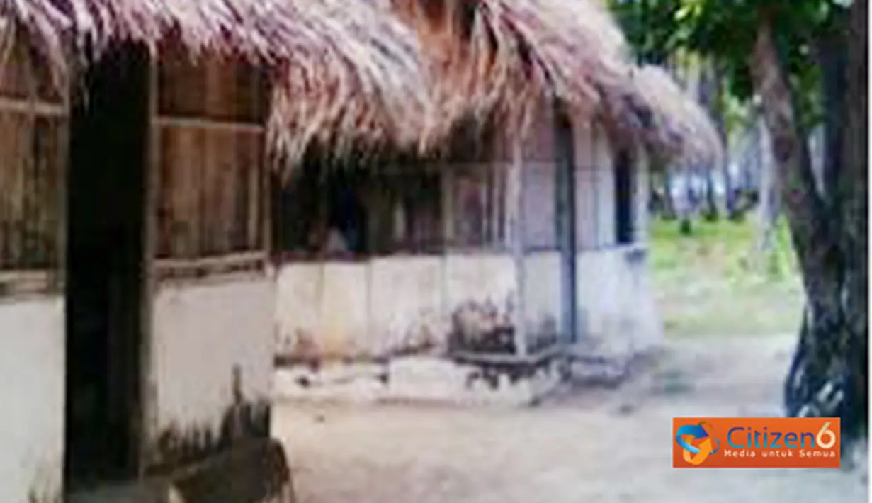 Citizen6, Maluku: Tempat belajar mengajar yang terdapat di Pulau Marsela yang sederhana yang berbeda jauh dengan keadaan gedung mengajar di kota-kota lain. (Pengirim: Bobhy Lewie)