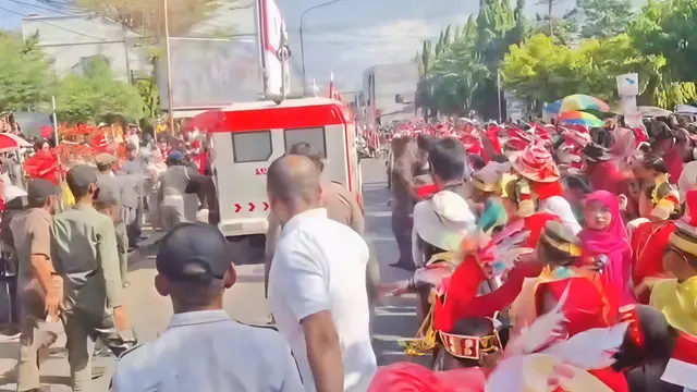 Viral Ambulans Bawa Ibu Hamil Tabrak Bocah Saat Karnaval HUT ke-81 RI di Pinrang