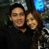 Samuel Zylgwyn sedang berlibur di kota asal Franda, Malang. (via instagram.com/efranda)