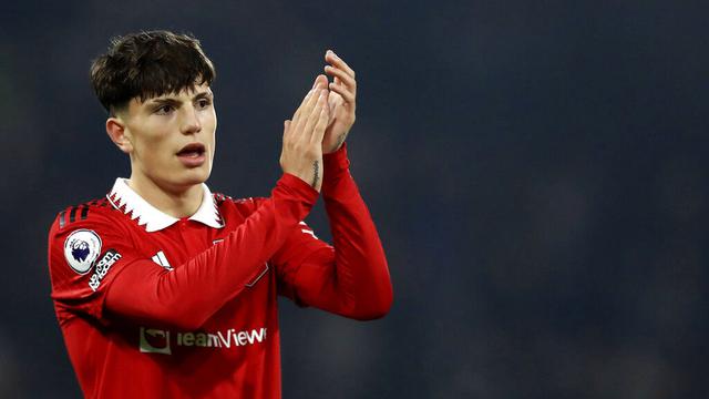 Foto: Melihat Aksi Garnacho Sang Pahlawan, MU Bungkus Fulham di Liga Inggris