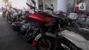 Kejaksaan Agung (Kejagung) menyita sejumlah kendaraan bermotor—baik mobil maupun motor—mewah yang diduga berkaitan dengan kasus dugaan suap penanganan perkara di Pengadilan Negeri Jakarta Pusat. (Liputan6.com/Herman Zakharia)