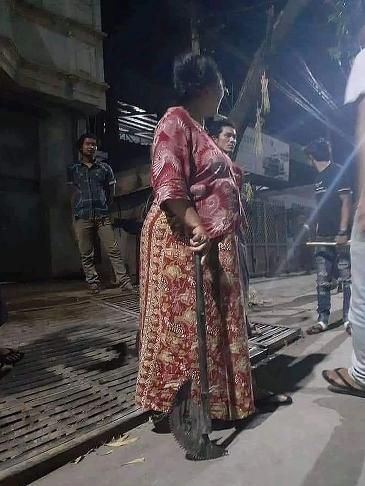 6 Potret Absurd Emak-emak yang Bikin Tepuk Jidat - Hot Liputan6.com