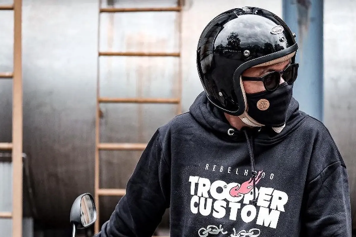 Helm Terbaru Trooper Custom Menyesuaikan Karakter dan Keinginan Pelanggan