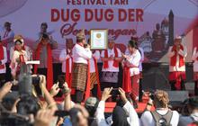 Ribuan Warga Semarang Pecahkan Rekor dengan Tari Dug Dug Der Semarangan Massal