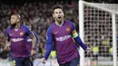 1. Lionel Messi (Barcelona) - La Pulga tampil perkasa saat menyingkirkan Manchester United 4-0 di perempatfinal Liga Champions 2019. Pria asal Argentina ini mencetak dua gol pada laga tersebut. (AP/Manu Fernandez)