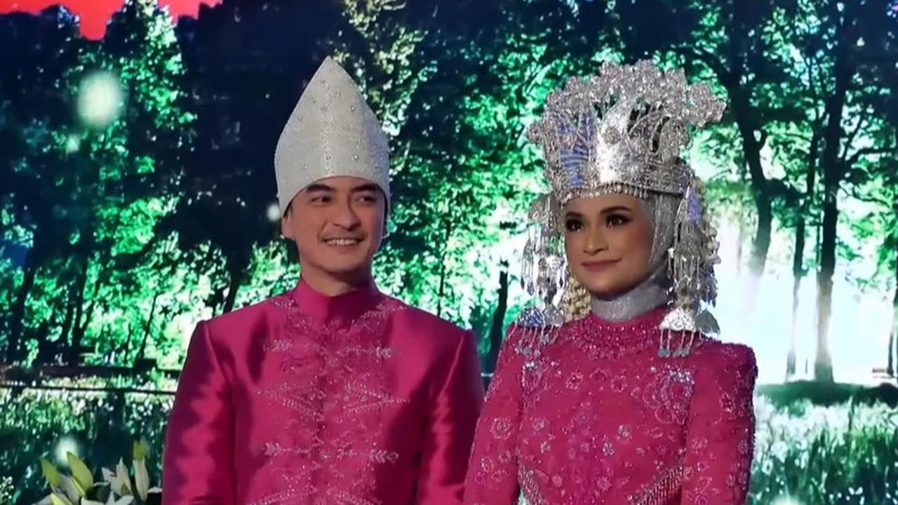 Potret Resepsi Mewah Pernikahan Zumi Zola & Putri Zulhas Usung Adat Jambi, Dihadiri Jokowi Hingga Prabowo