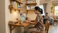 7 Ciri Orang Terlalu Memikirkan Pekerjaan Setelah Jam Kantor Menurut Psikologi