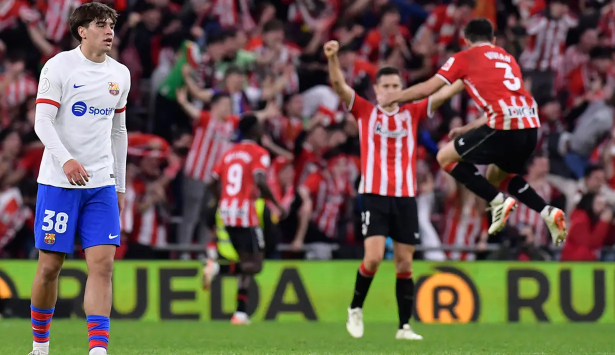 Athletic Bilbao mencetak dua gol lewat aksi Gorka Guruzeta dan Oihan Sancet. (AP Photo/Alvaro Barrientos)