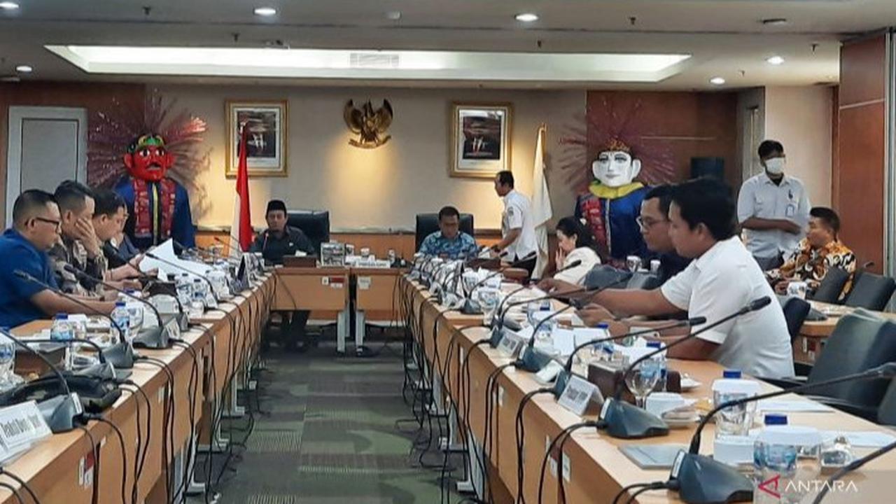 Parpol Belum Siapkan Nama, DPRD DKI Tunda Rapat Bahas Pj Gubernur Pengganti Heru Budi