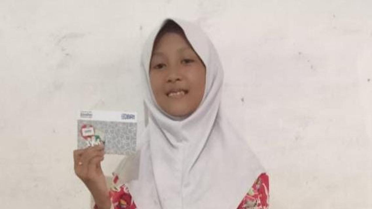 Anak Petani Jambu Kristal Munggangsari Terima Beasiswa dari Bank BRI