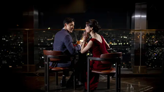 Whisper of Romance sebagai Edisi Valentine yang disertai Panorama Kota